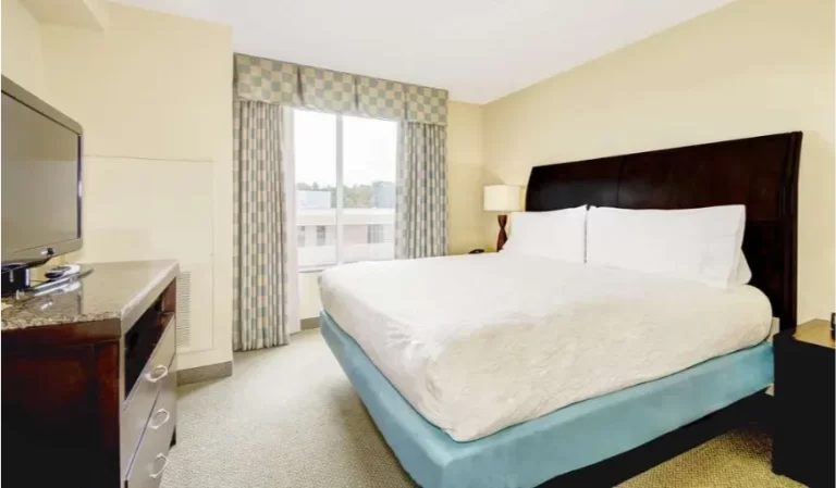 Hilton Garden Inn Waldorf
