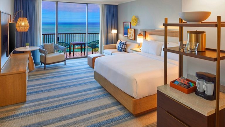 Hilton Hawaiian Village Waikiki Beach Resort