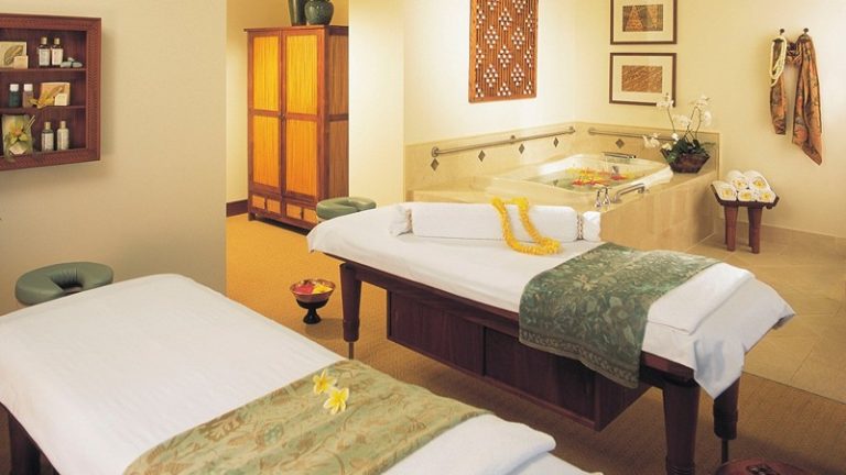 Hilton Hawaiian Village Waikiki Beach Resort