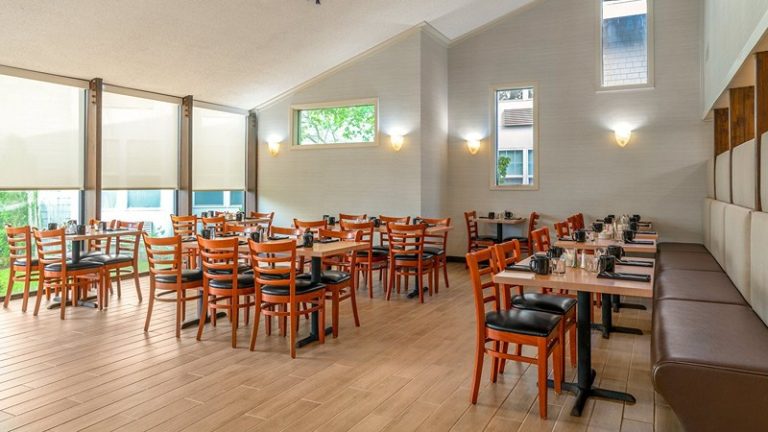 Holiday Inn Cape Cod – Hyannis, an IHG Hotel