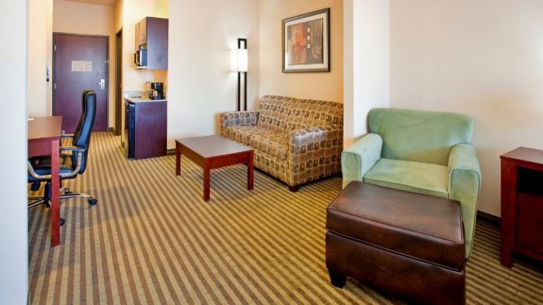 Holiday Inn Express Hotel & Suites Guthrie North Edmond