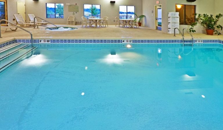 Holiday Inn Express Hotel & Suites Muskogee, an IHG Hotel