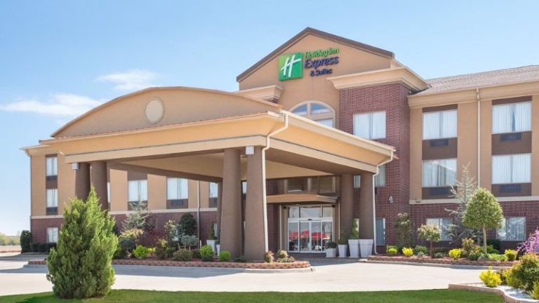 Holiday Inn Express Hotel & Suites Pauls Valley, an IHG Hotel