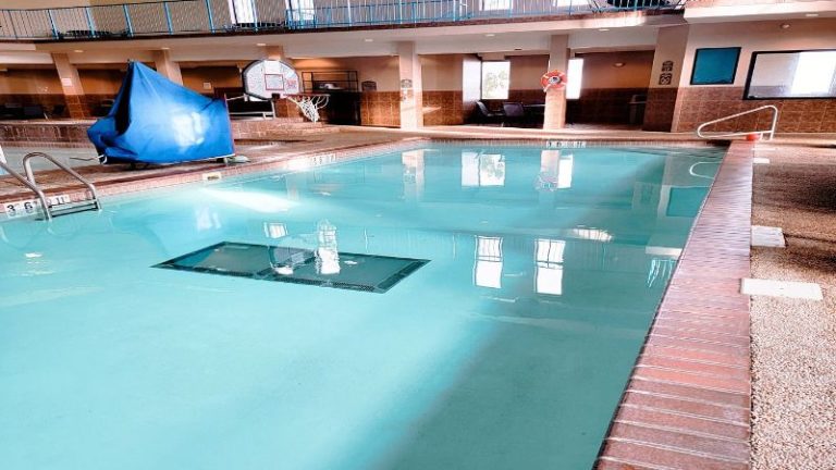 Holiday Inn Express & Suites Sioux Falls-Brandon By IHG