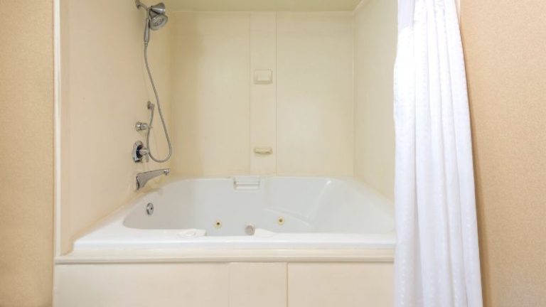 Holiday Inn Express Philadelphia NE – Bensalem