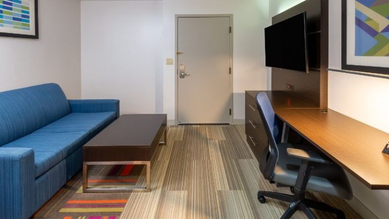 Holiday Inn Express Philadelphia NE – Bensalem