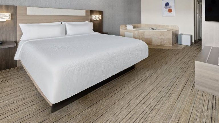 Holiday Inn Express Stony Brook