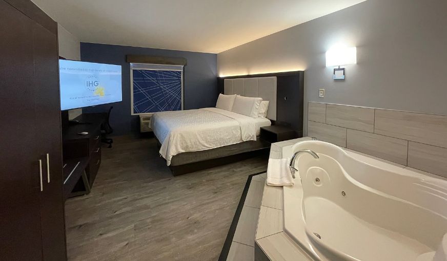 Holiday Inn Express & Suites Columbia – East Elkridge