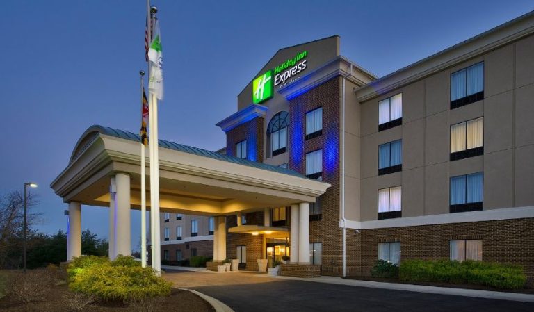 Holiday Inn Express & Suites Columbia – East Elkridge