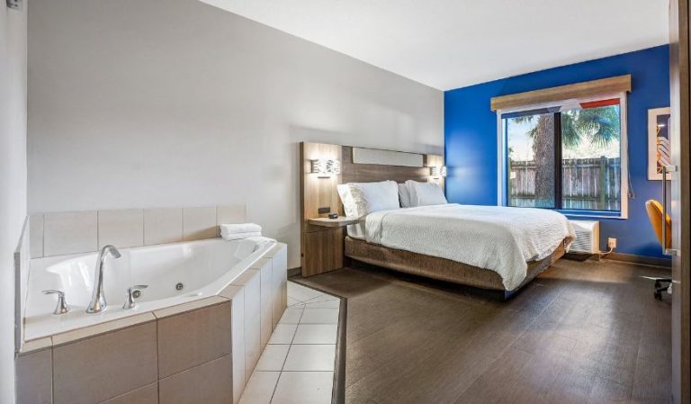 Holiday Inn Express & Suites Jacksonville – Mayport / Beach, an IHG hotel