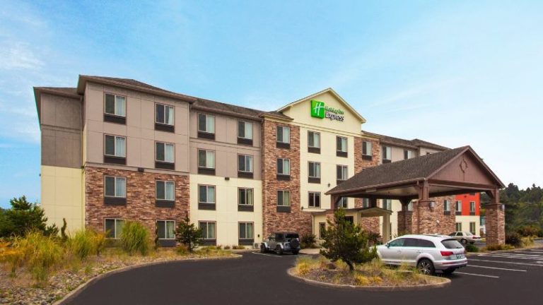 Holiday Inn Express & Suites Newport, an IHG Hotel