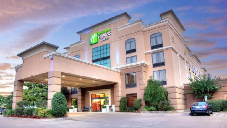 Holiday Inn Express & Suites Tyler South, an IHG Hotel