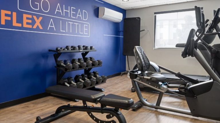 Holiday Inn Express Toledo North, an IHG Hotel