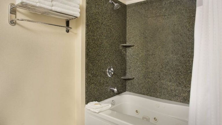 Holiday Inn Scottsdale North- Airpark, an IHG Hotel
