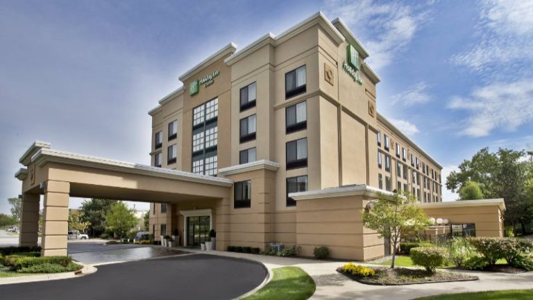 Holiday Inn & Suites Ann Arbor Univ. Michigan Area, an IHG Hotel