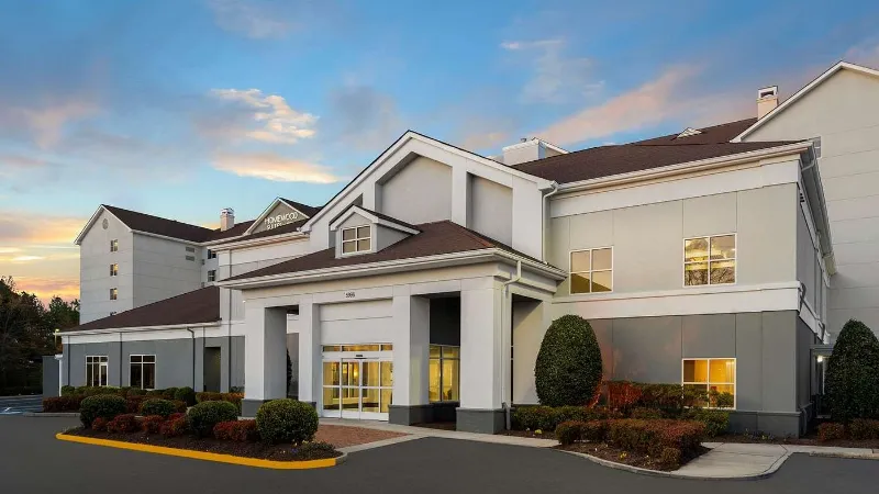 Homewood Suites by Hilton Richmond – Airport, room with private jacuzzi, photo 6