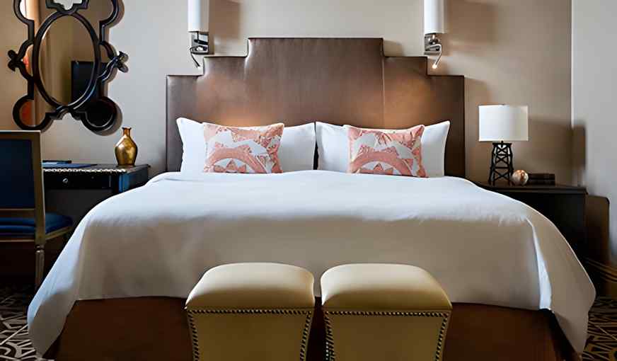 Hotel ICON, Autograph Collection, room with private jacuzzi, photo 2
