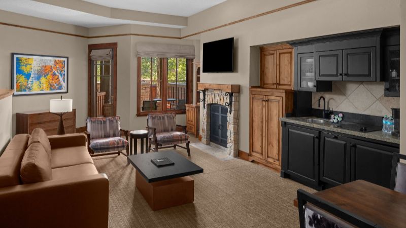 Hotel Park City, Autograph Collection, room with private jacuzzi, photo 5