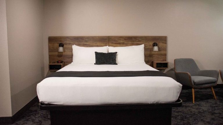 Hotel Ruby Sandpoint Ponderay
