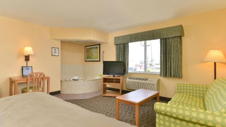 Hotel Wave