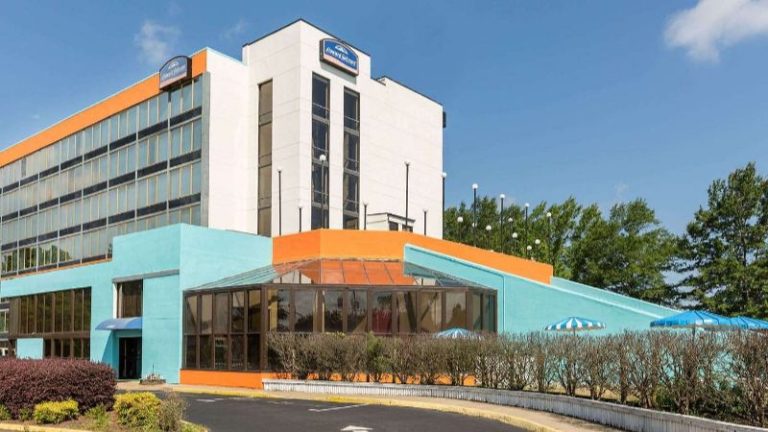 Howard Johnson by Wyndham Williamsburg