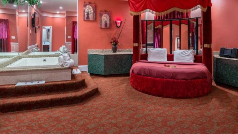 Inn of the Dove Romantic Luxury & Business Suites