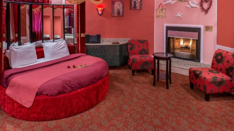 Inn of the Dove Romantic Luxury & Business Suites