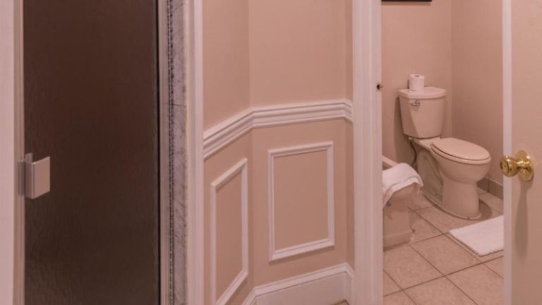 Inn of the Dove Romantic Luxury & Business Suites