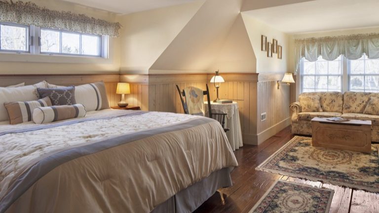 Isaiah Jones Homestead Bed & Breakfast