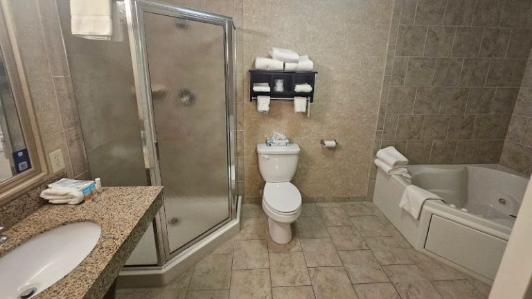 La Quinta Inn & Suites by Wyndham Fargo-Medical Center