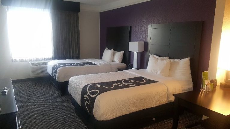 La Quinta Inn & Suites by Wyndham San Antonio Downtown