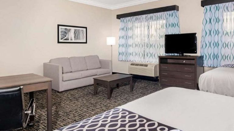 La Quinta Inn & Suites by Wyndham Corpus Christi-N Padre Isl