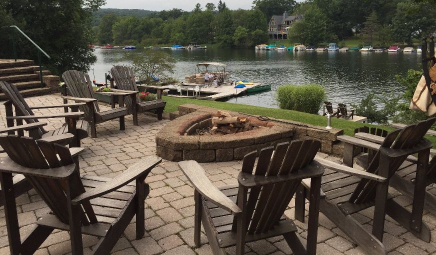 Lake Pointe Inn, room with private jacuzzi, photo 8