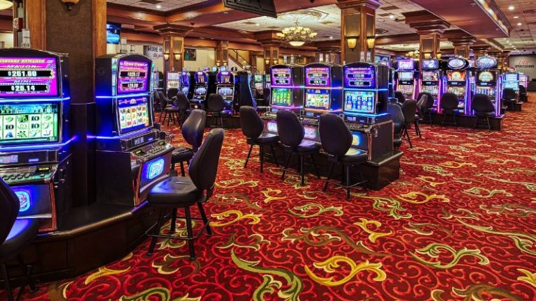 Lakeside Hotel Casino