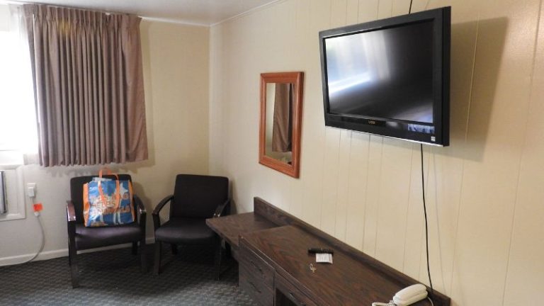 Lava Spa Motel & RV Park