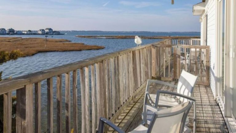 Lighthouse Club Hotel an Inn at Fager’s Island