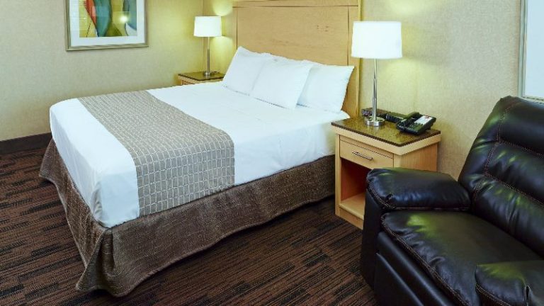 LivINN Hotel Cincinnati Sharonville Convention Center