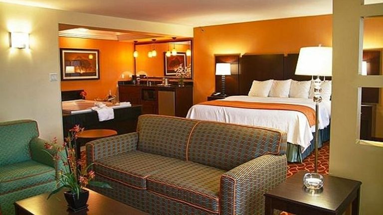 Lux Hotel & Spa, Trademark Collection by Wyndham