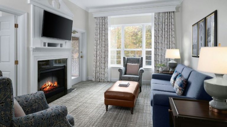Marriott’s Manor Club at Ford’s Colony