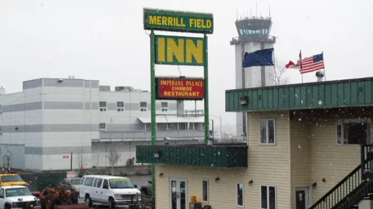 Merrill Field Inn