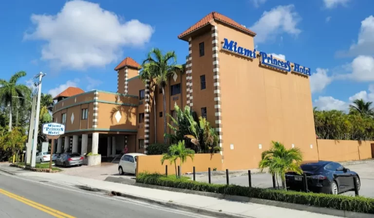 Miami Princess Hotel