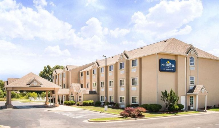 Microtel Inn & Suites Claremore