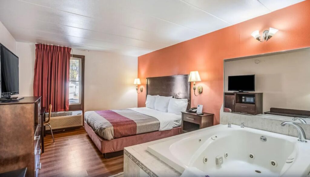 Motel 6-Levittown, PA – Bensalem