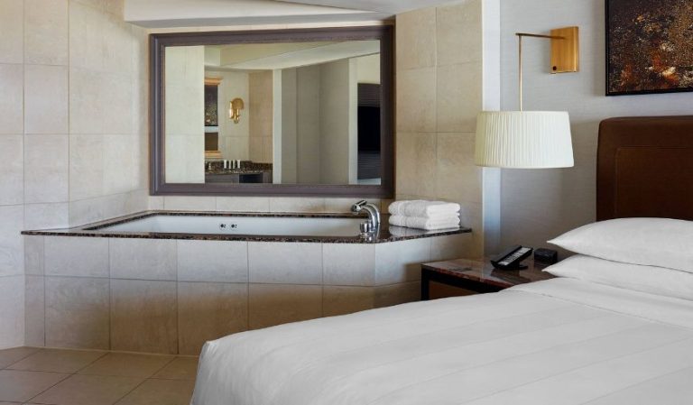 Niagara Falls Marriott Fallsview Hotel & Spa