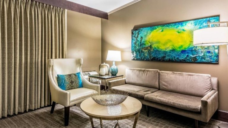 Oasis Hotel & Conv. Center, Ascend Hotel Collection