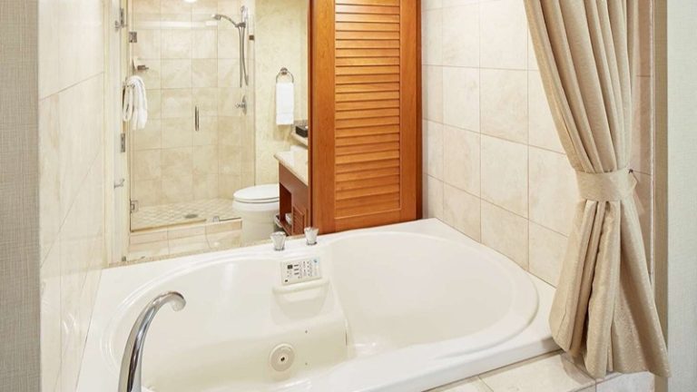 Outrigger Waikiki Beach Resort