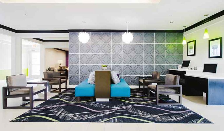 Palacio Royale Inn Signature Katy