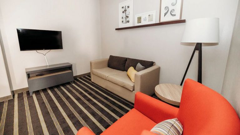 Country Inn & Suites by Radisson, Lancaster (Amish Country), PA