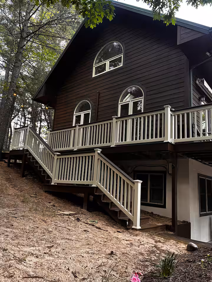 Pentwater Pines Cabin, cabin with a private hot tub, photo 6