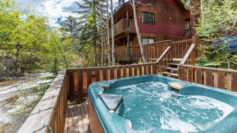 Ponderosa Lodge